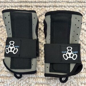 Triple Eight WRISTSAVER Wrist Guards (M)